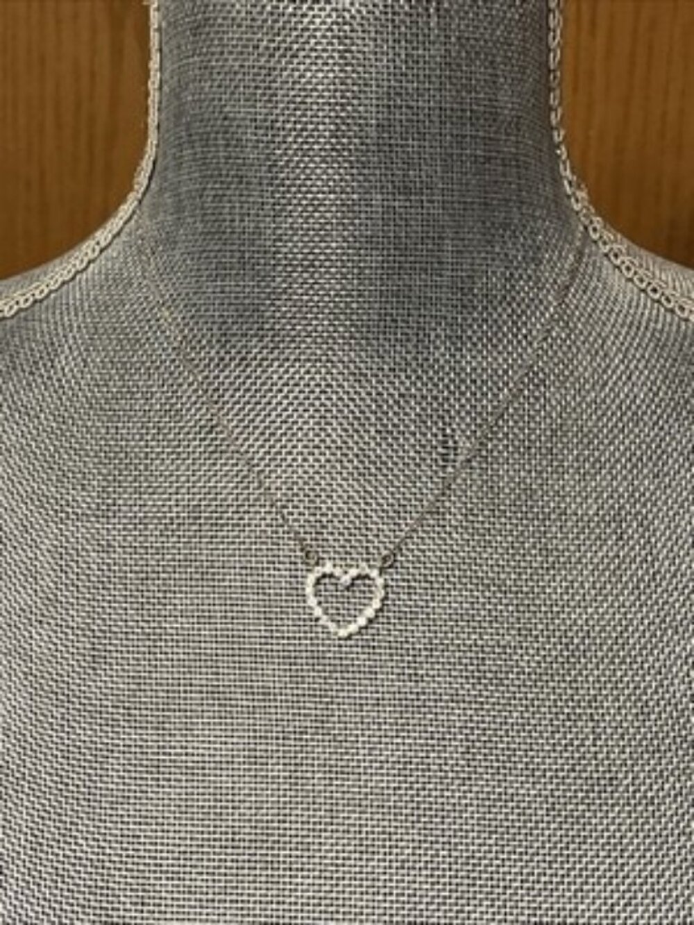 NRT Silver Tone 17” Bezel Rhinestone Heart Pendant Necklace
